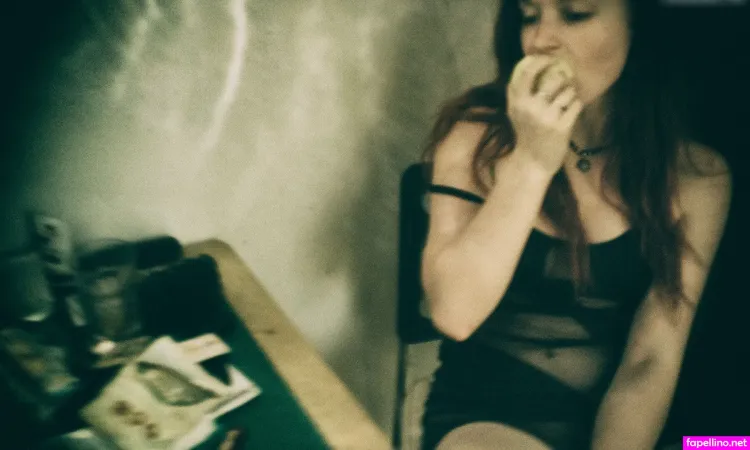 Samantha Evans OnlyFans Thumbnail #Oisd0nVZeG