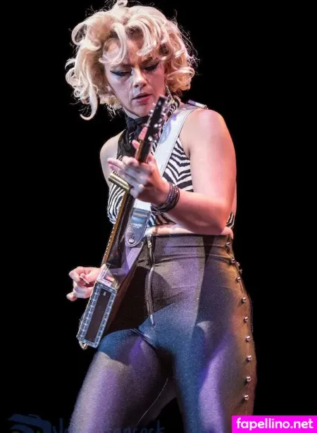 Samantha Fish OnlyFans Thumbnail #4TFljsfHHD