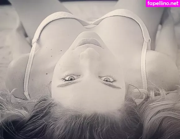 Samantha Flair OnlyFans Thumbnail #w4TeP2DooE