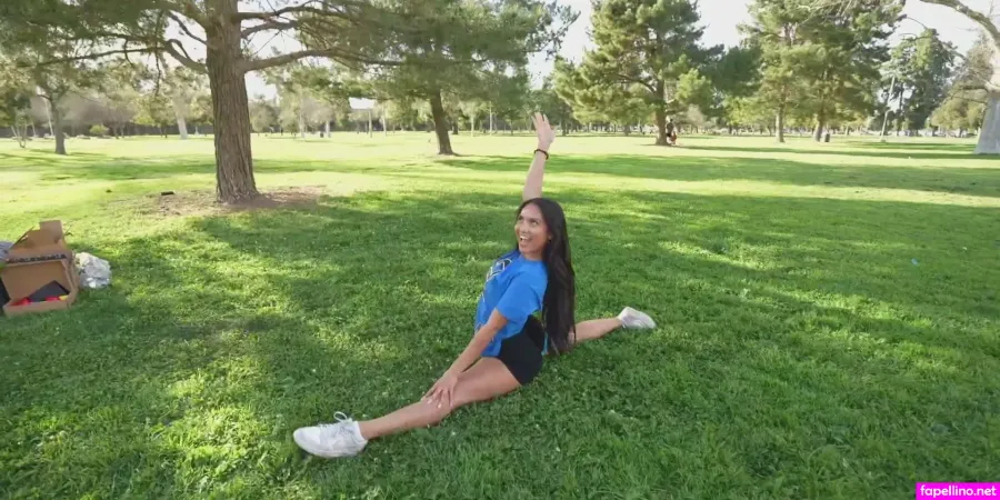 Samantha Frank 12 OnlyFans Thumbnail #454Z4CIIMs