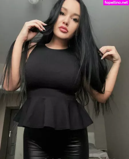 Samantha Heat OnlyFans Thumbnail #0YZmvS3QJE