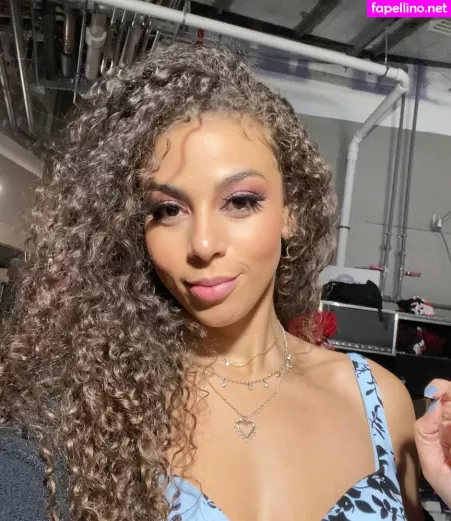 Samantha Irvin OnlyFans Thumbnail #BThCenWcmq