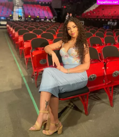 Samantha Irvin OnlyFans Thumbnail #IoCY6YC0aU