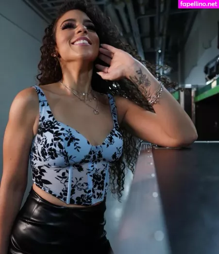 Samantha Irvin OnlyFans Thumbnail #hXLV8ZJ6q5