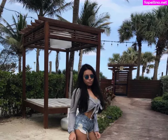 Samantha L OnlyFans Thumbnail #DtekDHG6K3