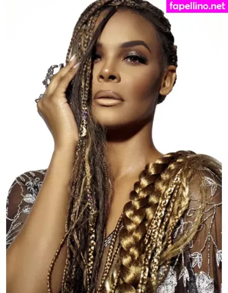 Samantha Mumba OnlyFans Thumbnail #xqz0CyZhsm