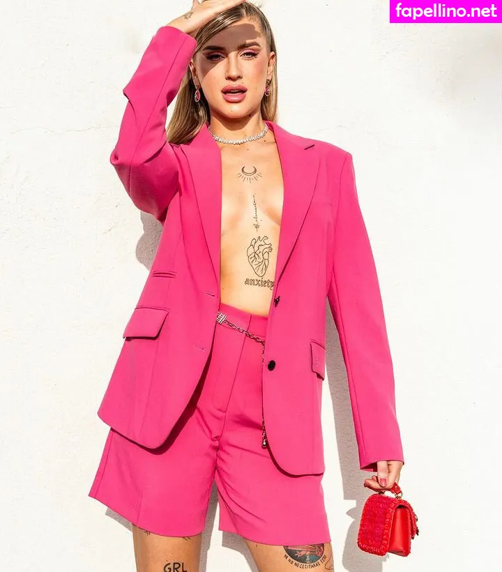 _samantha, eelliiizzaabbeeetthh Nude Leaked OnlyFans Photo #399FAL7Gex