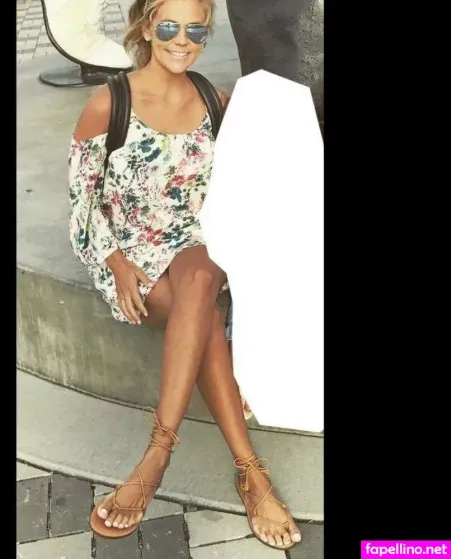 Samantha Ponder OnlyFans Thumbnail #FpwA9ePaFN