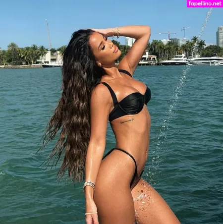 Samantha Rayner OnlyFans Thumbnail #CcEaiE1wSI