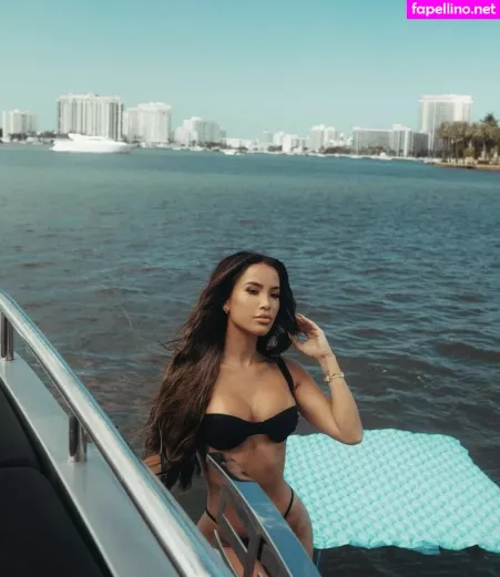 Samantha Rayner OnlyFans Thumbnail #urL6oIRVu4