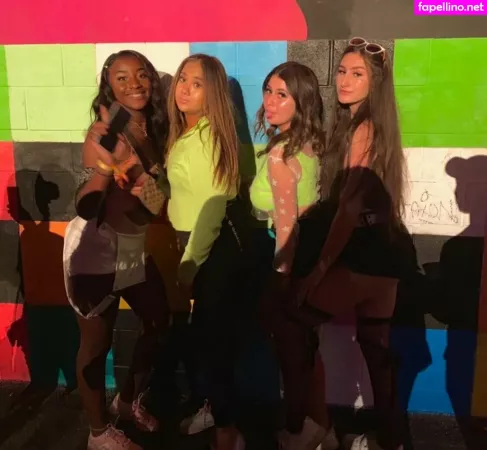 Samantha S OnlyFans Thumbnail #r3x2l0kAJJ