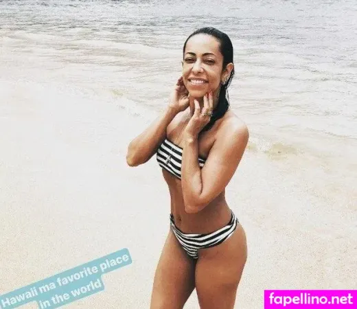 Samantha Schmutz OnlyFans Thumbnail #2Pl5AiSKt8