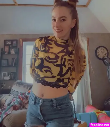 Samantha Sonia Roy OnlyFans Thumbnail #9D80tIMBli