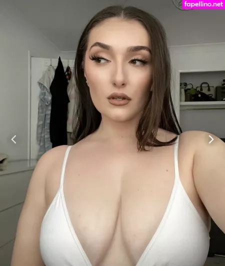 Samantha Warren OnlyFans Thumbnail #iY3unzhQx4