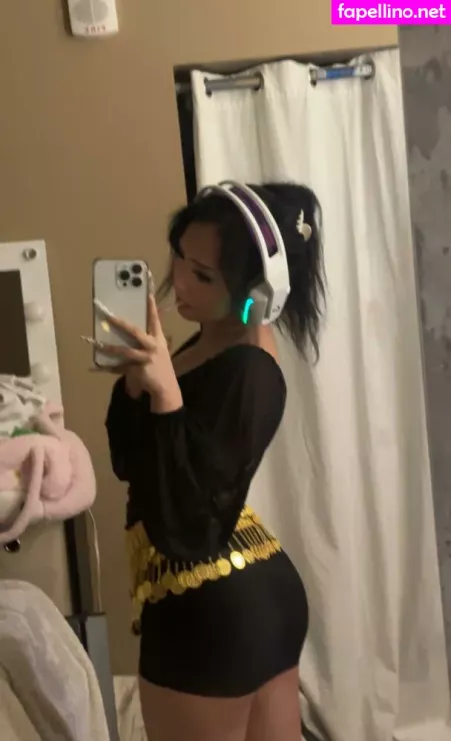 Samantha Yang Hmong OnlyFans Thumbnail #8HOnSxybyX