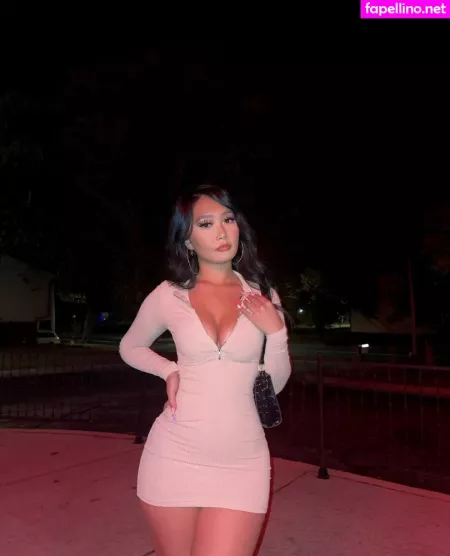 Samantha Yang Hmong OnlyFans Thumbnail #qQnnQpXHmD