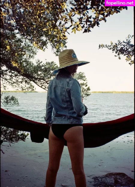 Samanthadoobiefree OnlyFans Thumbnail #RL0l9NRCCL