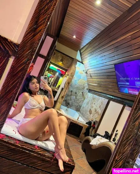 Samanthagreey OnlyFans Thumbnail #QhzWvxW2mH