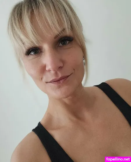 Samanthajolie OnlyFans Thumbnail #fIlTl7HCK2