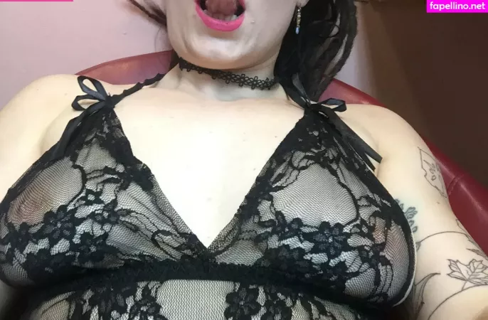 Samanthalifexox OnlyFans Thumbnail #0AwmOfUzf1