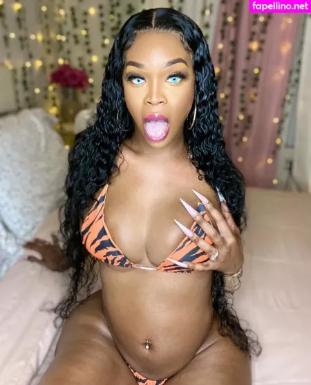 Samanthaporsha OnlyFans Thumbnail #BcJYit4pJj