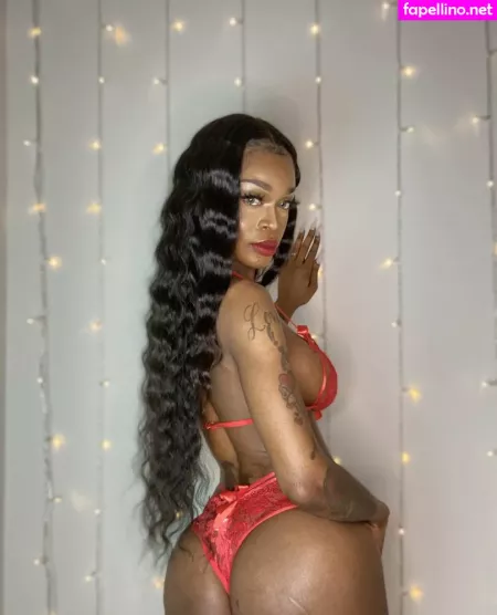 Samanthaporsha OnlyFans Thumbnail #lozLu6A4ZH