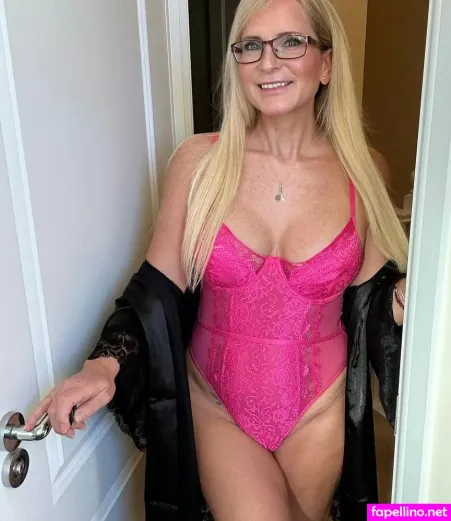 Samanthashaw OnlyFans Thumbnail #8YrSbXAsdr