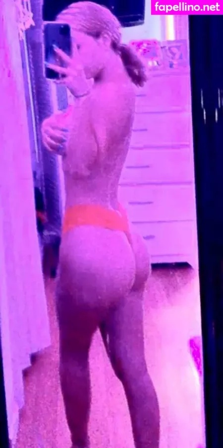 Samanthasimmonss OnlyFans Thumbnail #QNDZcDuaUC