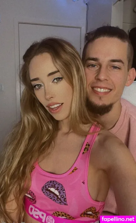 Samanthaxchazduo OnlyFans Thumbnail #0MtCoEOl8z