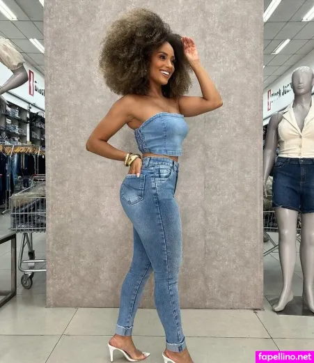 Samara Andrade OnlyFans Thumbnail #x0vdXlheWE