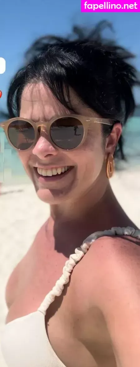 Samara Felippo OnlyFans Thumbnail #4qIlv8YqG9