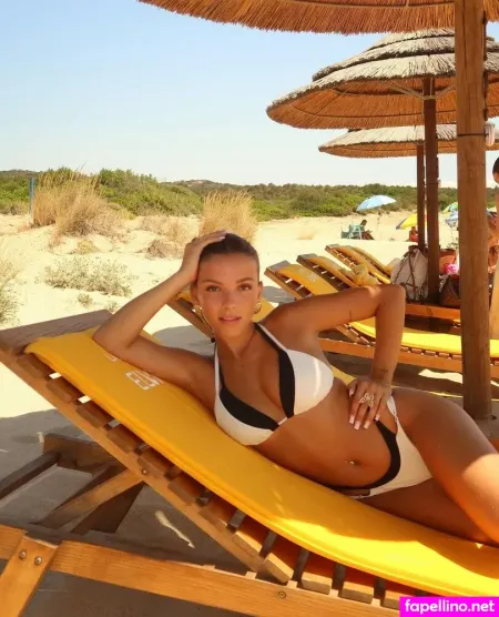 Samaratramontana Samara Tramontana OnlyFans Thumbnail #pULUWhwS7N