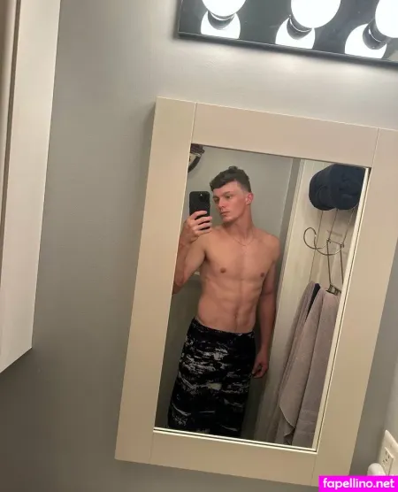 Samboxer OnlyFans Thumbnail #VGJVVMU3cz