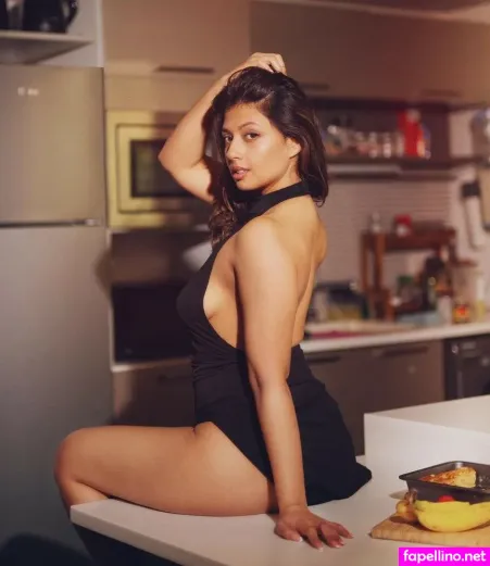 Sameeabangera OnlyFans Thumbnail #WUJlkzIFiu