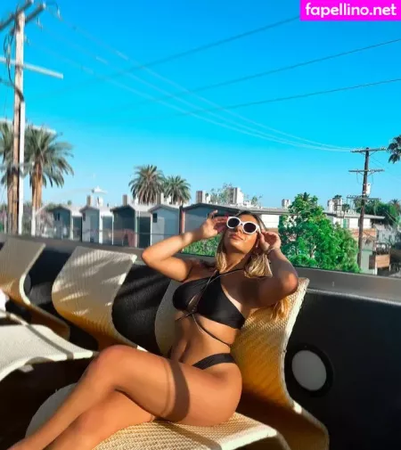 Sami Brielle OnlyFans Thumbnail #NYUtGpn2j5