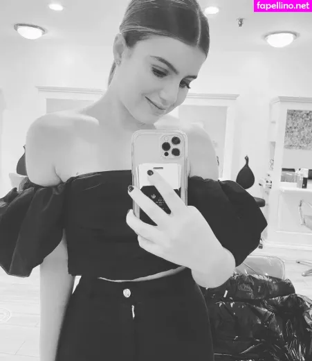 Sami Gayle OnlyFans Thumbnail #1P2paHKo0v