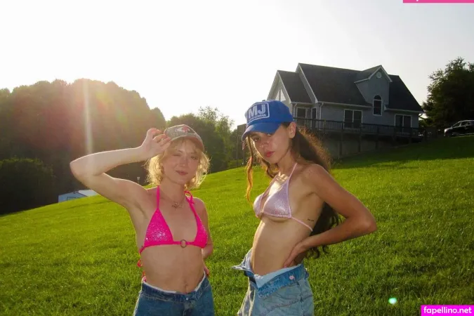 Samiatheband OnlyFans Thumbnail #KYlEYC5utK