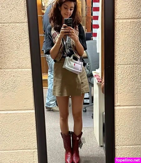 Samicamusic OnlyFans Thumbnail #GmzpxSBTbH