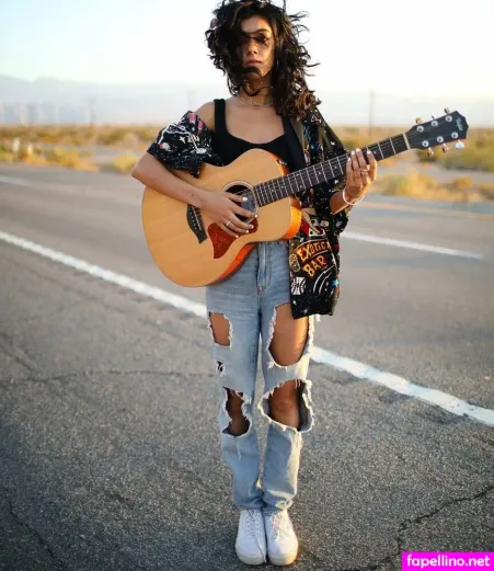 Samicamusic OnlyFans Thumbnail #bFoQRlEhwO