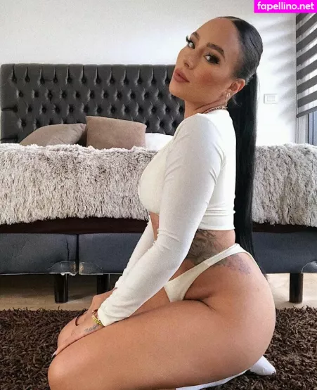 Samii Herrera OnlyFans Thumbnail #3WN02a41RR