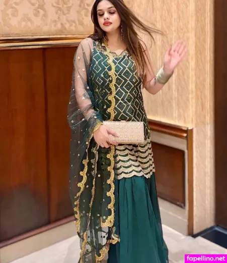 Samikshaaaaa OnlyFans Thumbnail #kZ8xBoLi2O