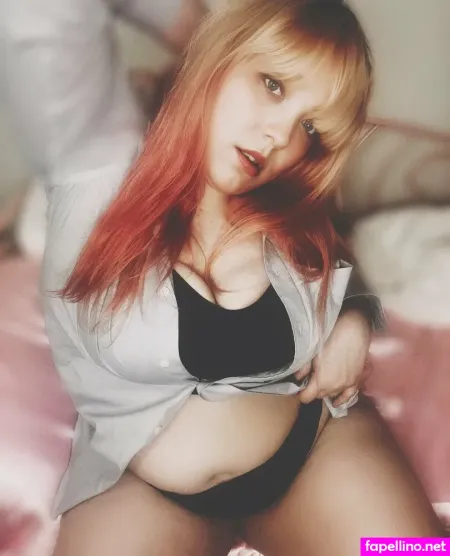 Sammberries OnlyFans Thumbnail #FWocR0pOw5