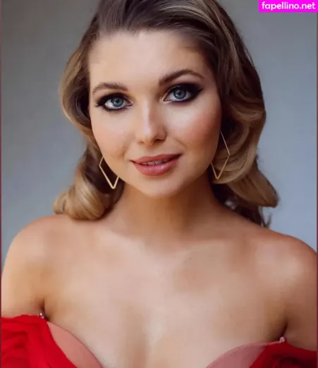 Sammi Hanratty OnlyFans Thumbnail #fDPZb9W7DY
