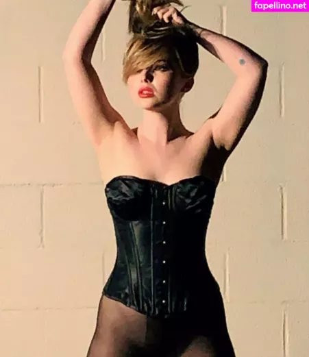 Sammi Hanratty OnlyFans Thumbnail #wIbDYHrYp1