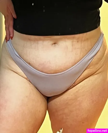 Sammie00free OnlyFans Thumbnail #zYLsYr3mv7