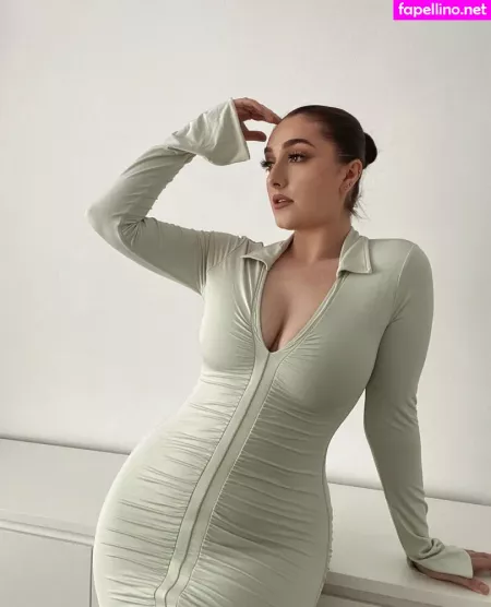 Sammiewarren OnlyFans Thumbnail #dhwR8ZinAi