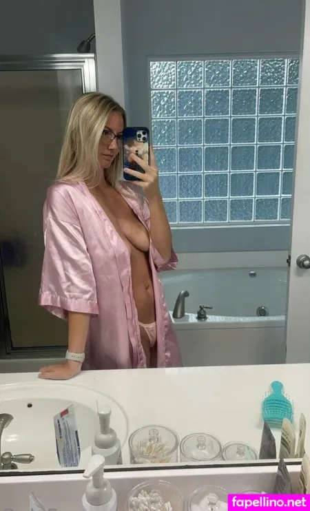 Sammisweetheart11 OnlyFans Thumbnail #dlowjmY9rE