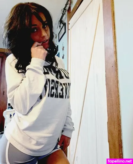 Sammisweethearttt OnlyFans Thumbnail #d9W9nAirbX