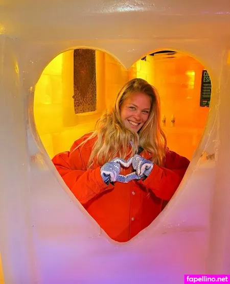 Sammmnextdoortv OnlyFans Thumbnail #ESYS6XwgM3