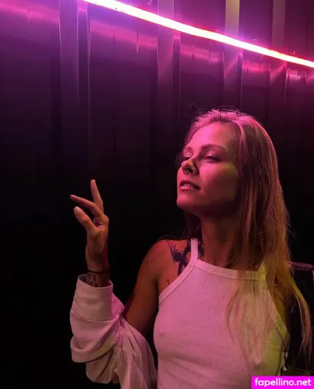 Sammmnextdoortv OnlyFans Thumbnail #vPTZSL0PDS